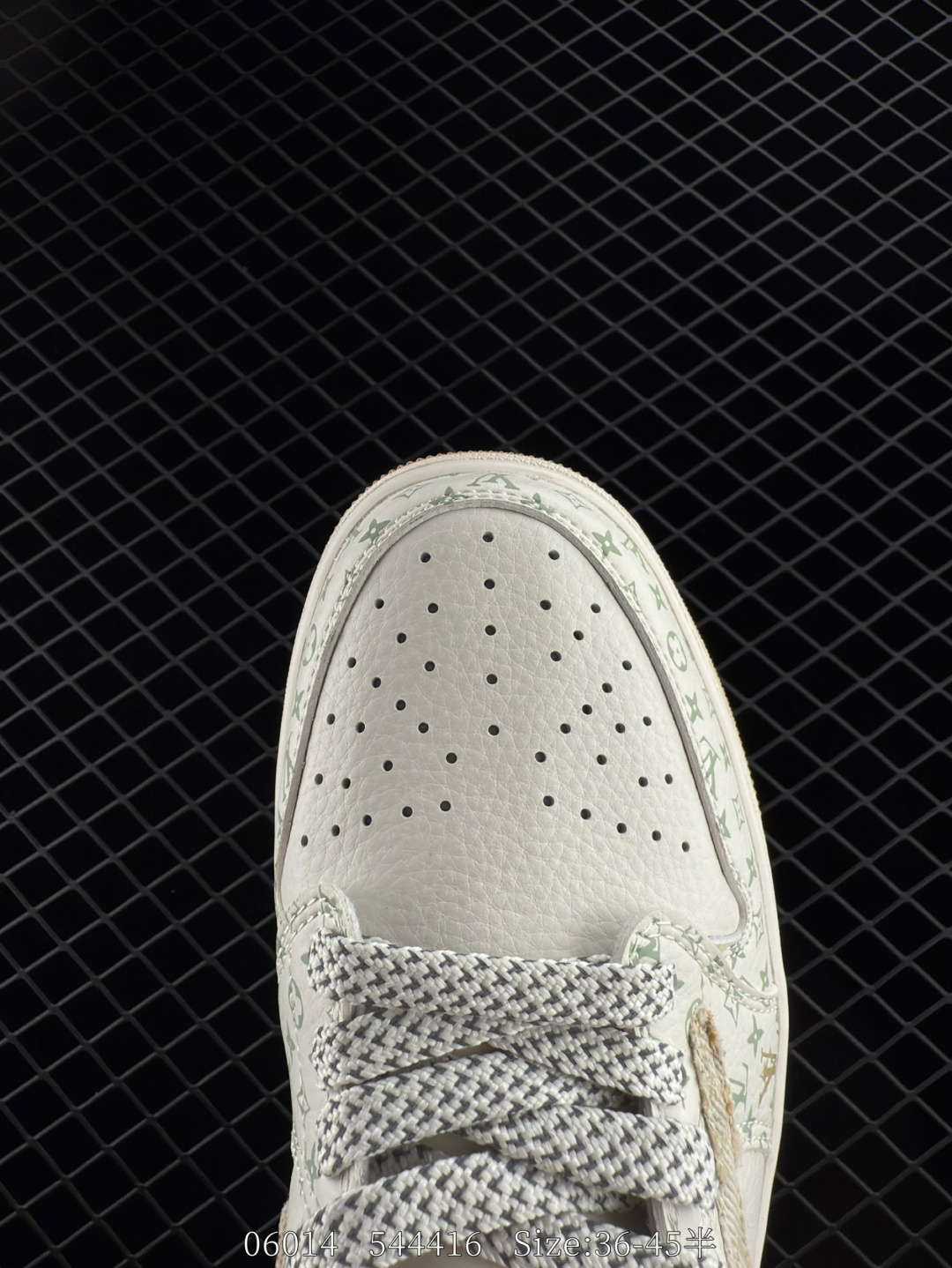 Nike Air Jordan 1 x Travis Scott AJ1